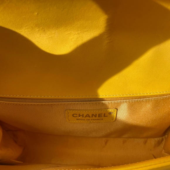 Chanel Boy Flap Bag Quilted Lambskin Old Medium - Picture 2 of 12